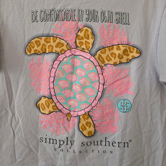 Simply Southern "Be Comfortable in Your Own Shell" Tee Shirt Size Medium - Picture 4 of 7